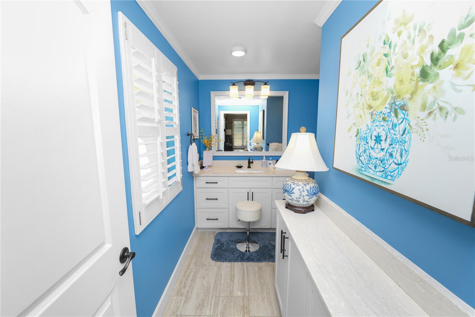 Image 31 of 85 For 911 Sagamore Street