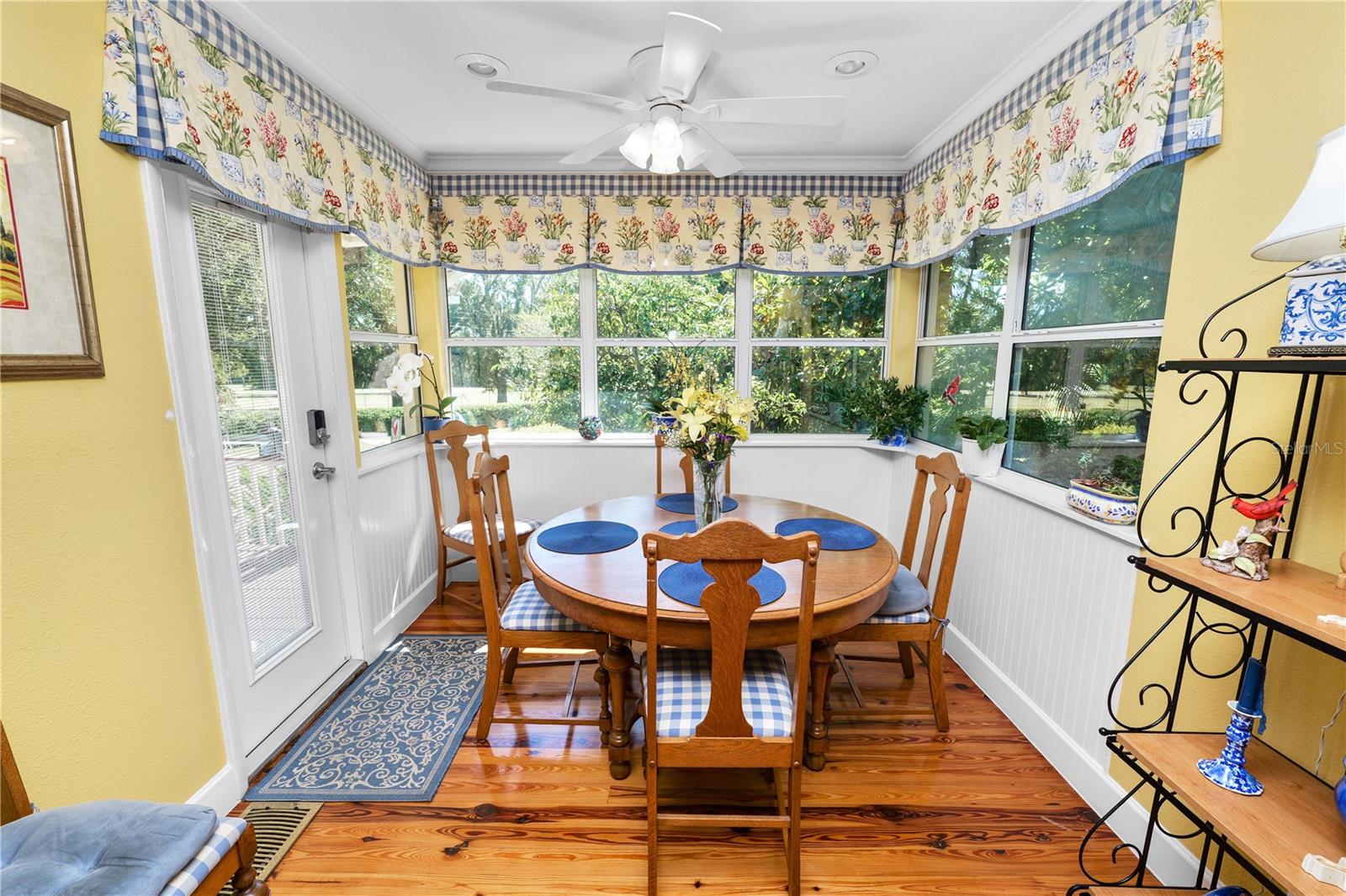 Image 53 of 85 For 911 Sagamore Street