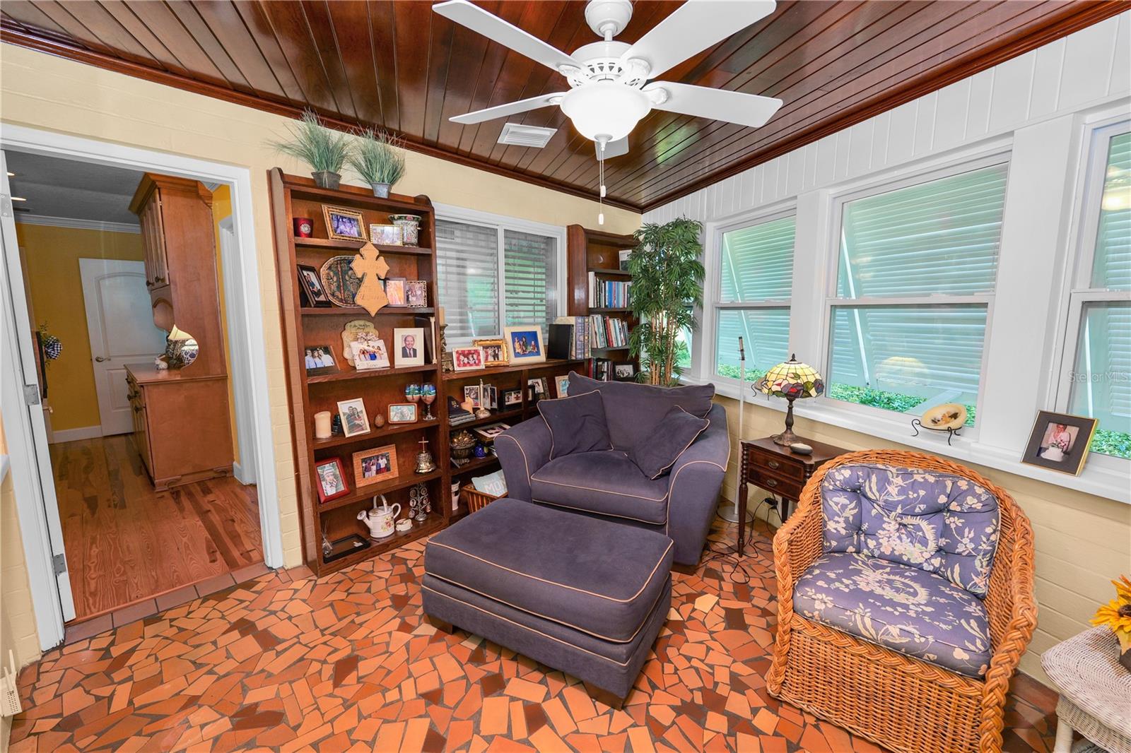 Image 62 of 85 For 911 Sagamore Street