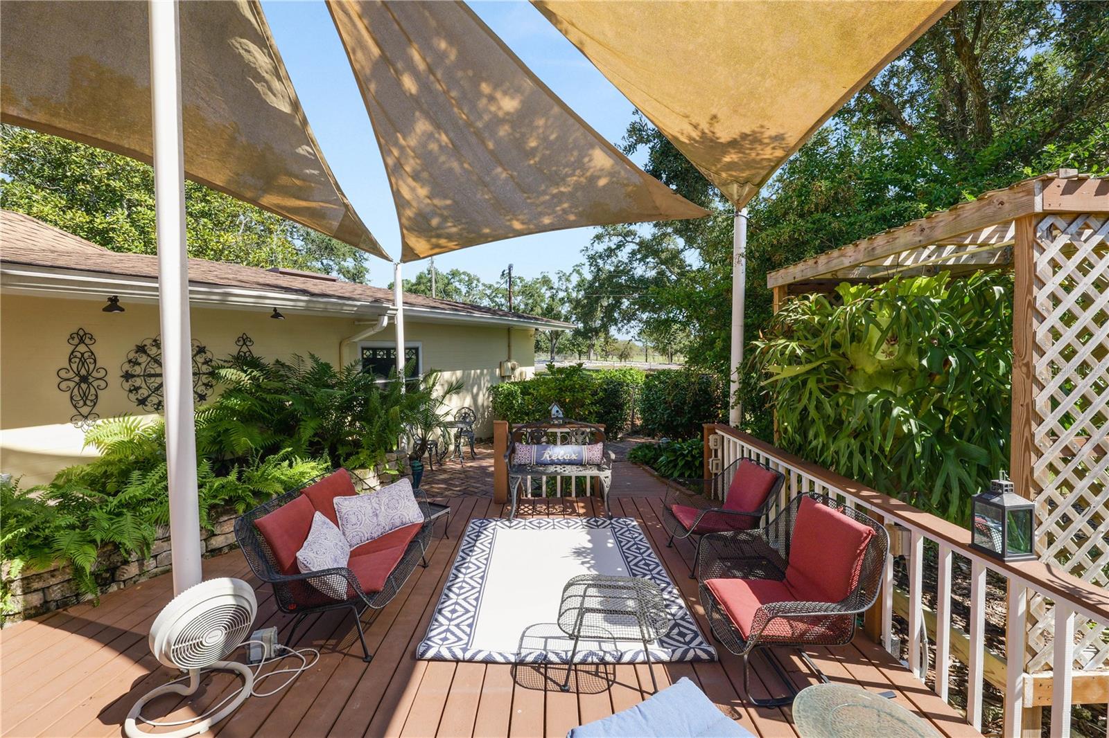 Image 73 of 85 For 911 Sagamore Street