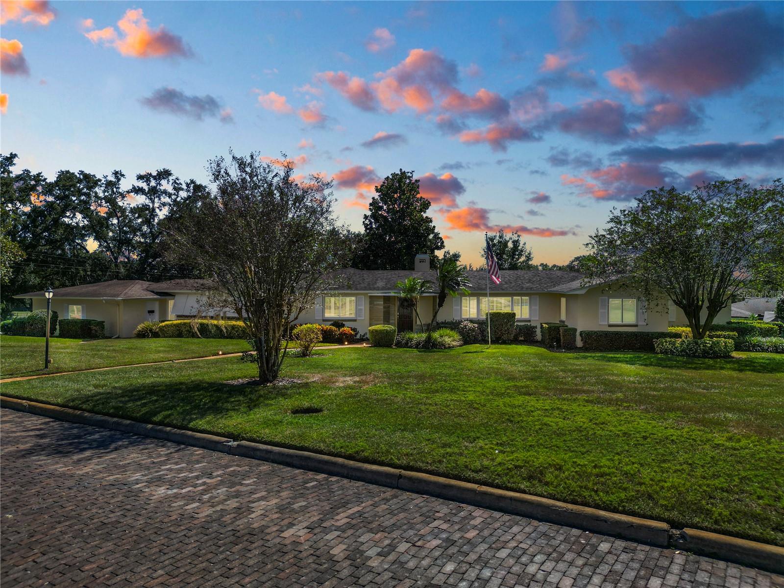 Image 8 of 85 For 911 Sagamore Street