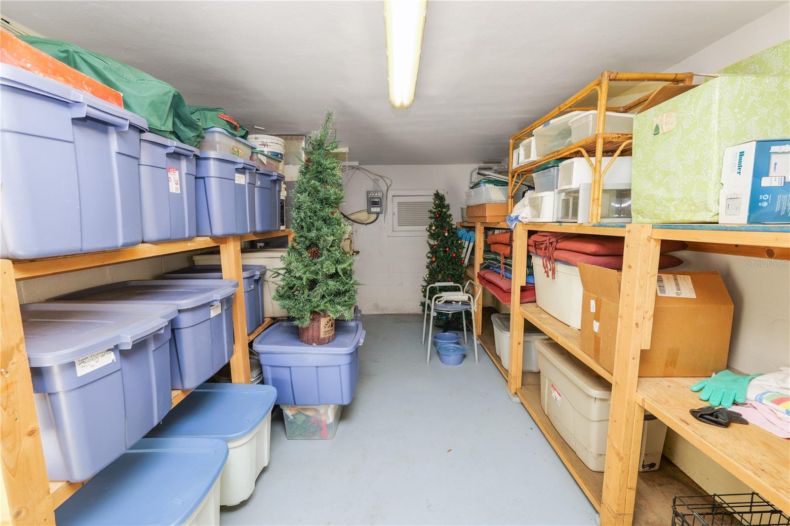 Image 81 of 85 For 911 Sagamore Street