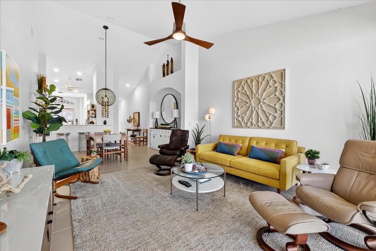 Image 18 of 34 For 445 Enclave Place 445