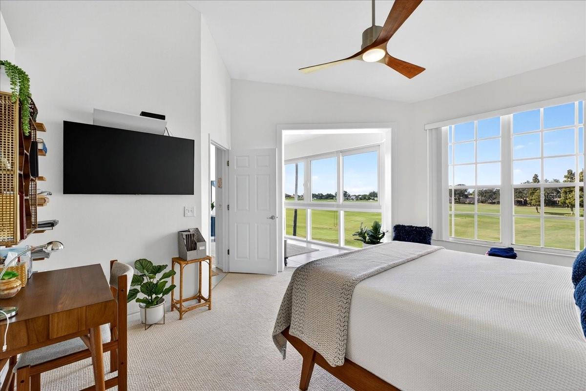 Image 24 of 34 For 445 Enclave Place 445