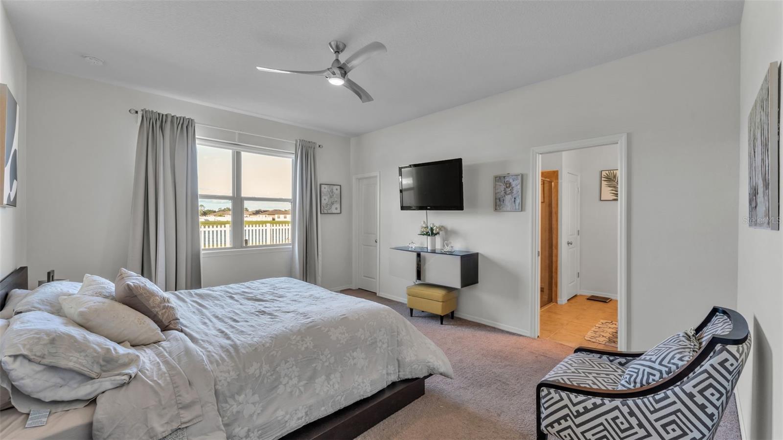 Image 17 of 39 For 8615 Rindge Road