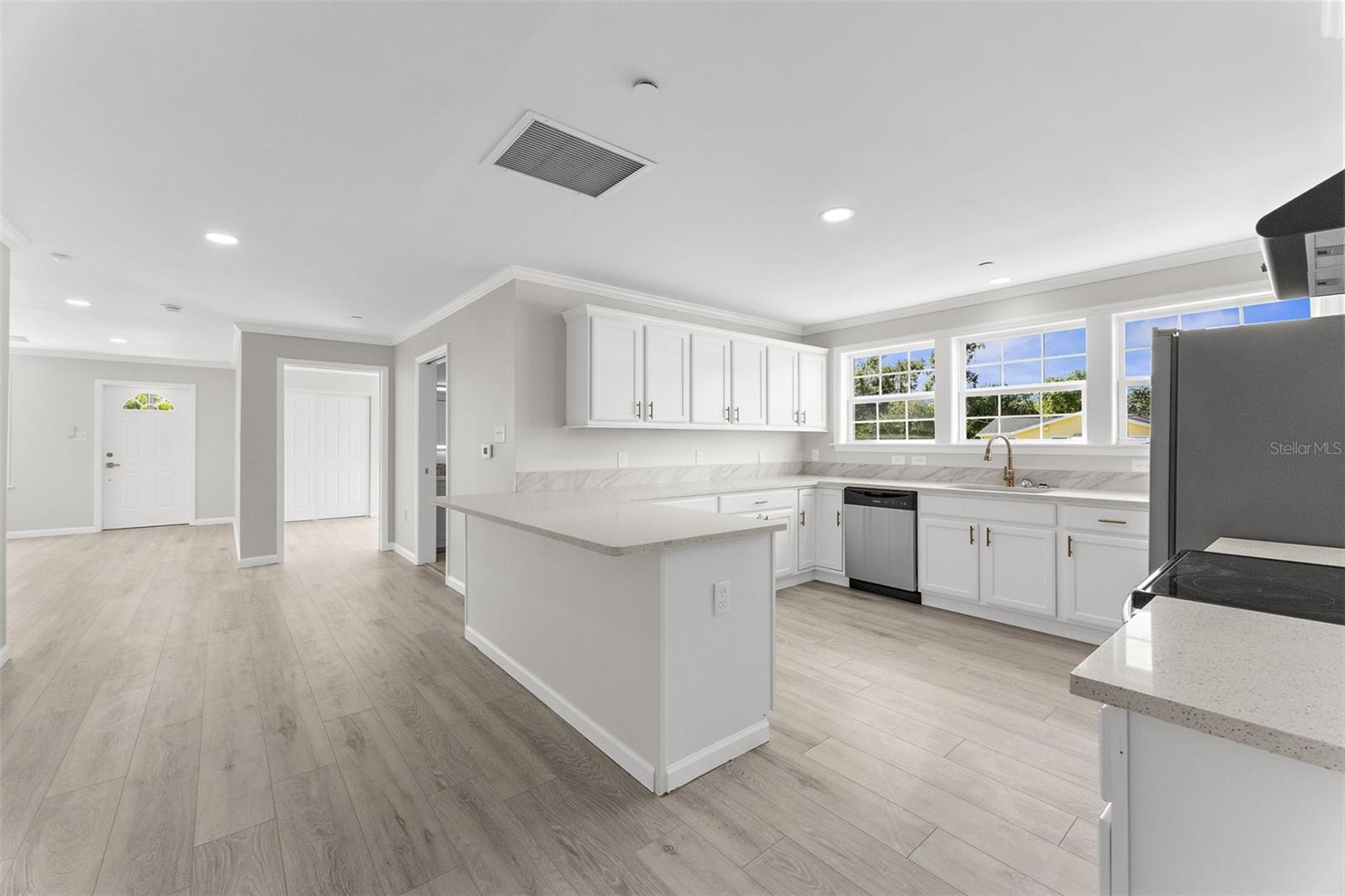 Image 6 of 17 For 2519 21st Street