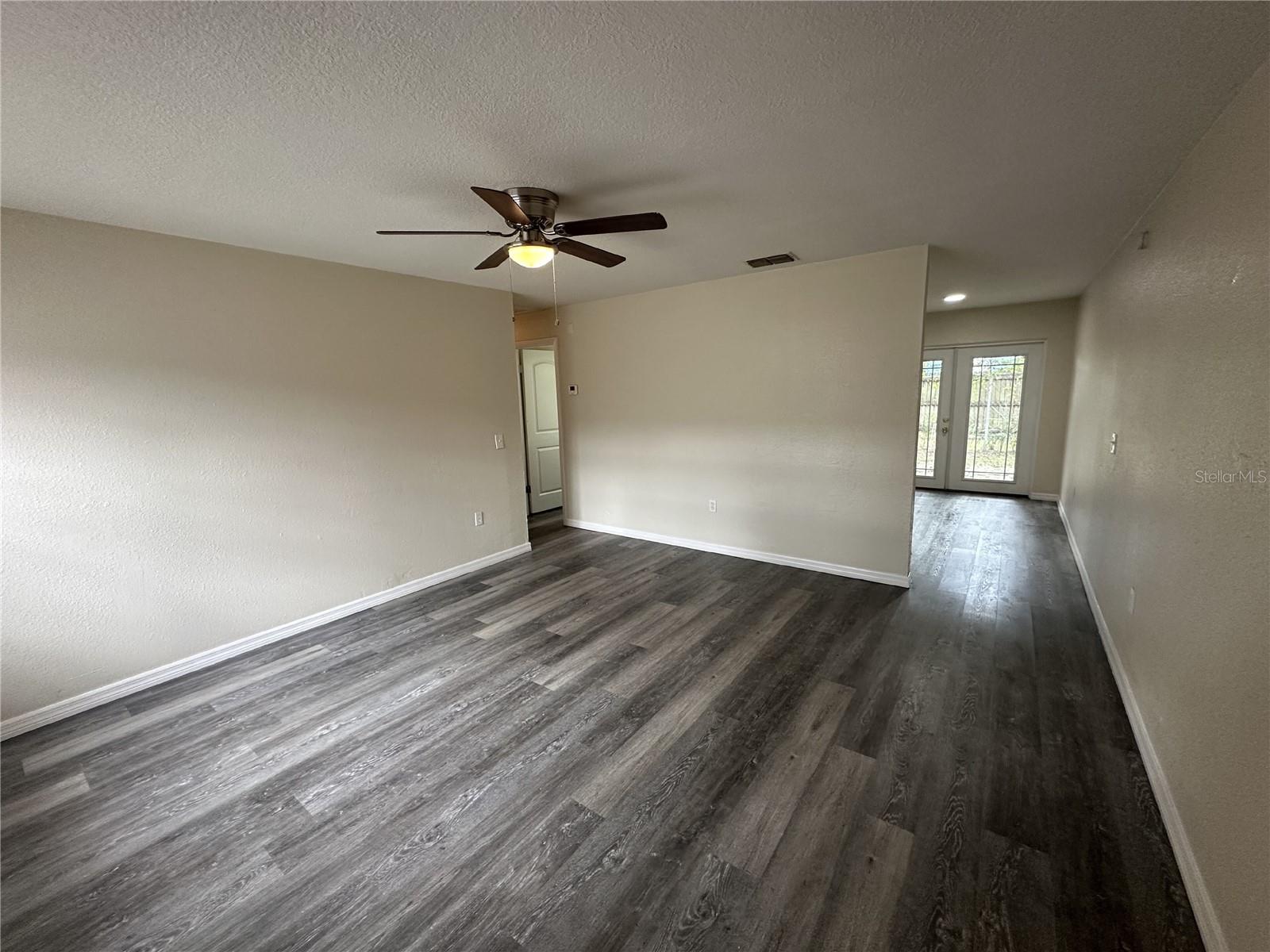 Image 2 of 8 For 453 Beech Avenue