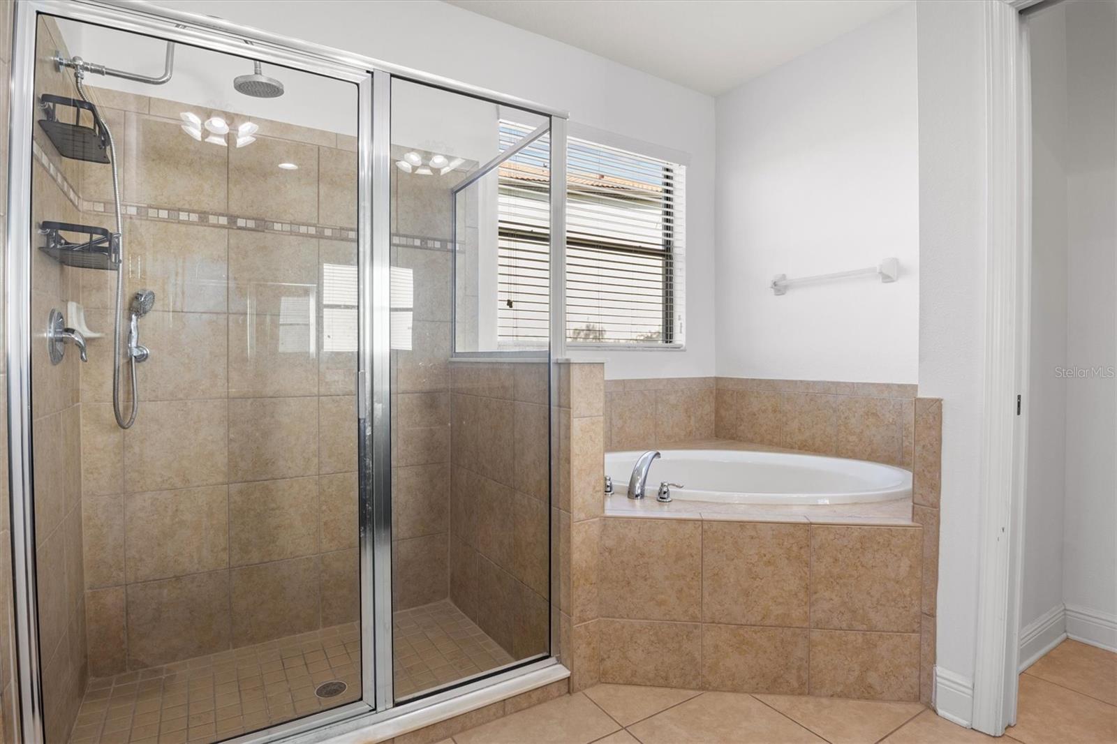 Image 11 of 63 For 4056 Sunset Lake Drive