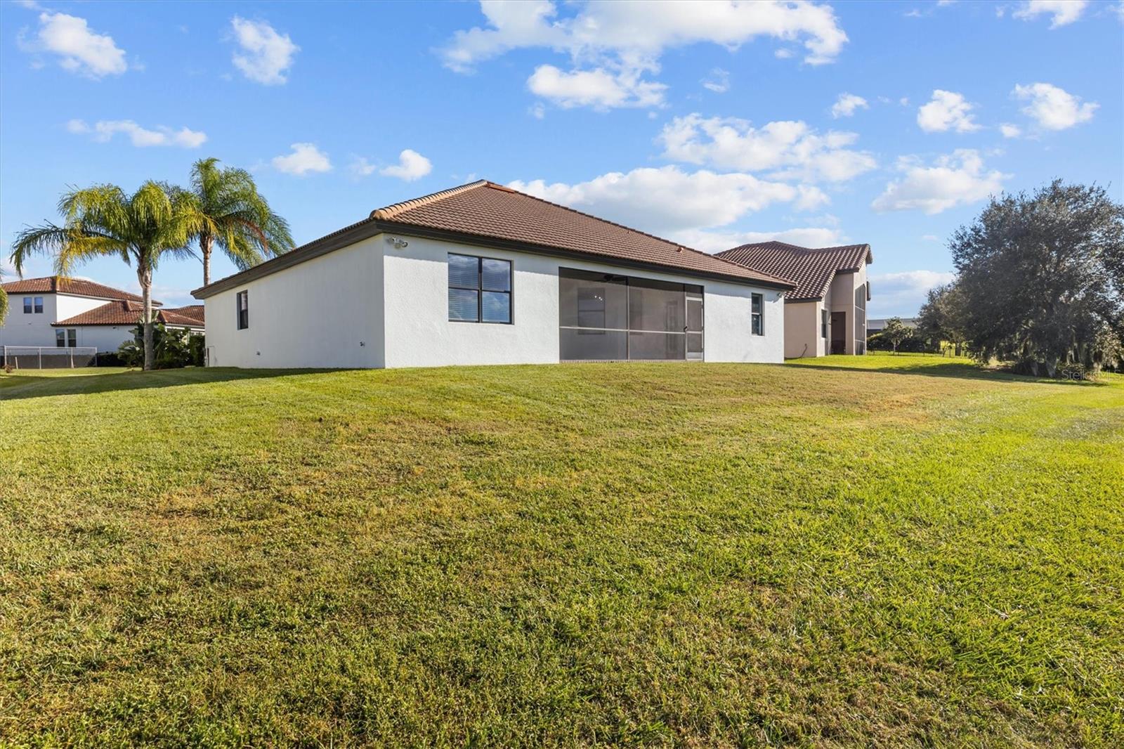 Image 23 of 63 For 4056 Sunset Lake Drive