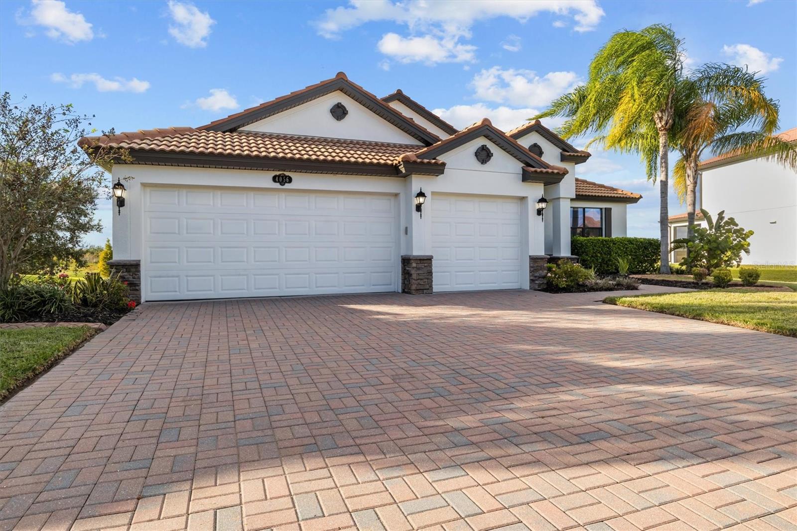 Image 37 of 63 For 4056 Sunset Lake Drive