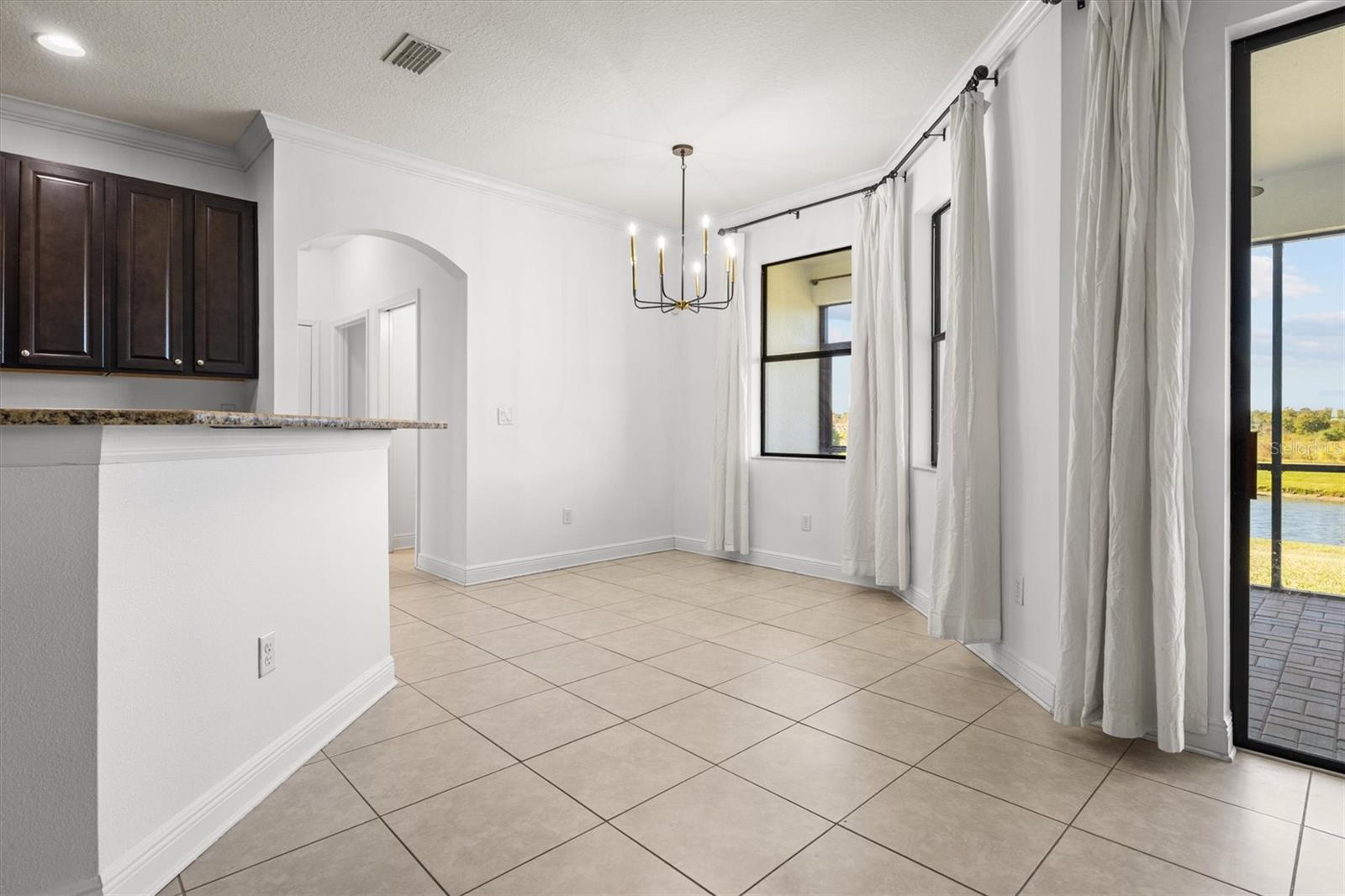 Image 41 of 63 For 4056 Sunset Lake Drive