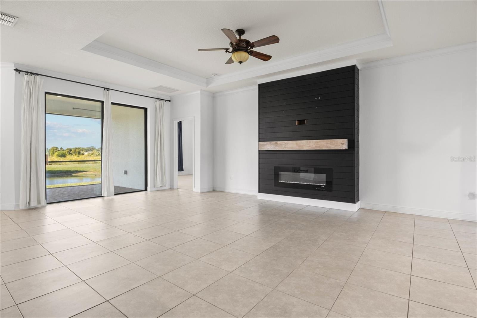 Image 42 of 63 For 4056 Sunset Lake Drive