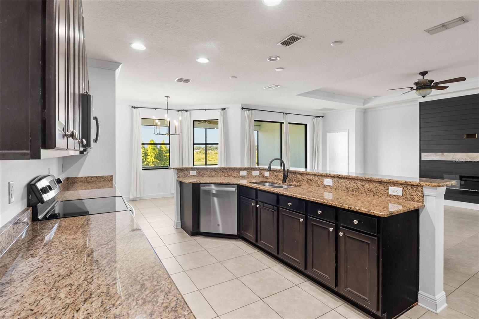 Image 52 of 63 For 4056 Sunset Lake Drive