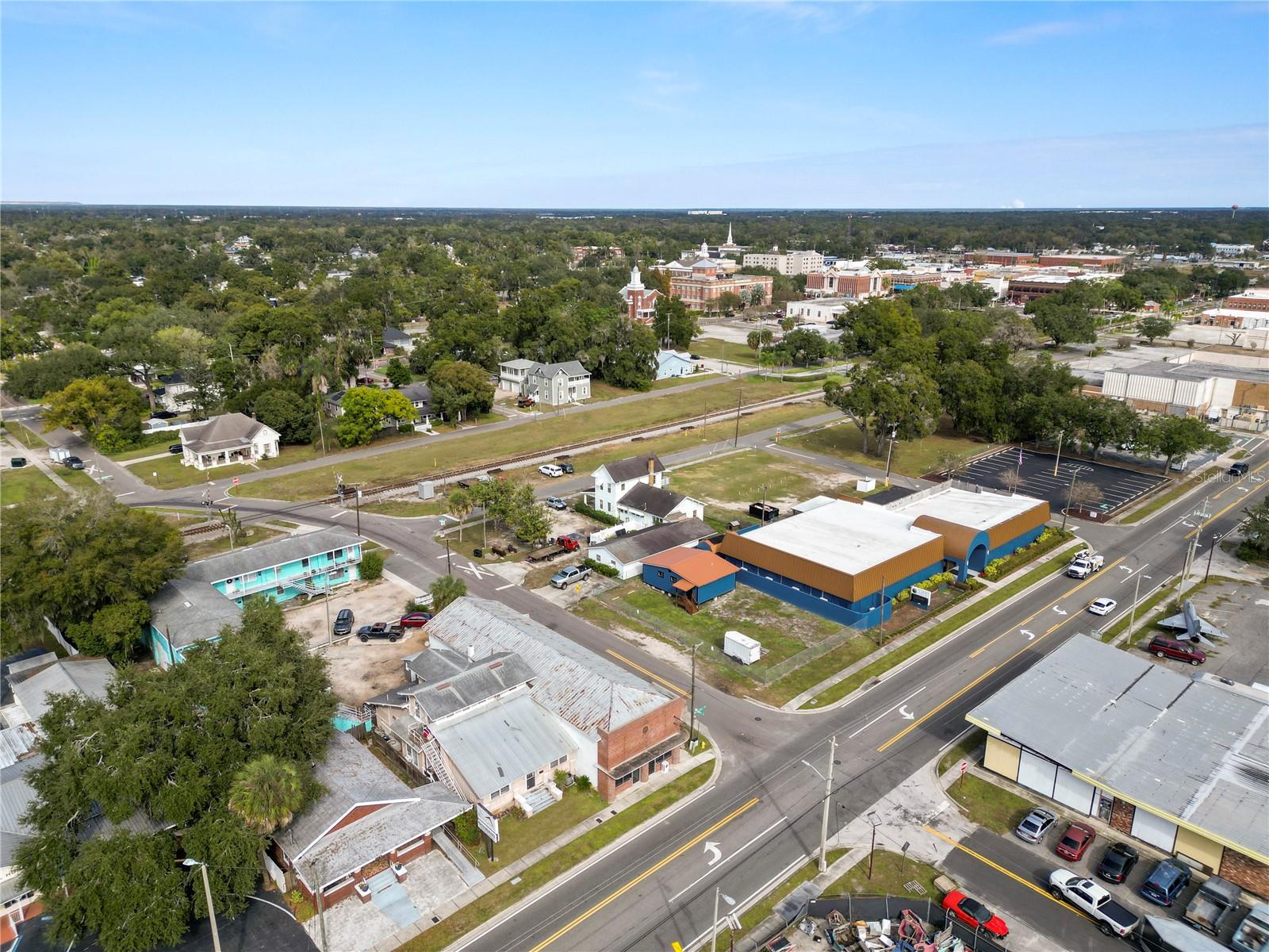 Image 21 of 24 For 702 Dr Martin Luther King Jr Boulevard