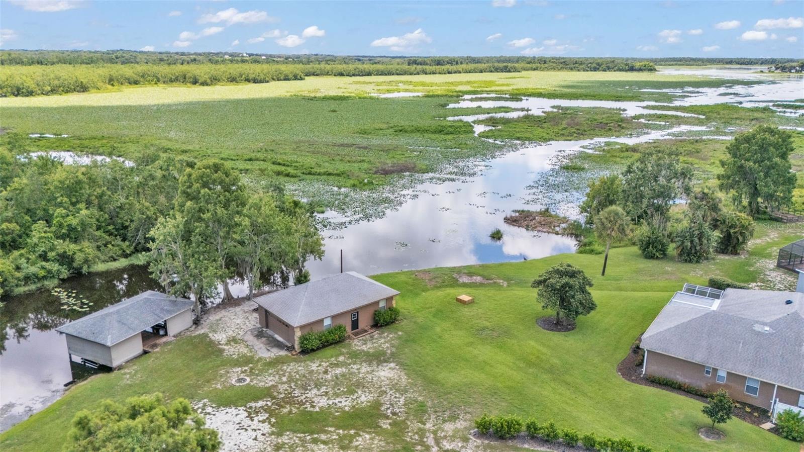 Image 13 of 85 For 237 Kent Court