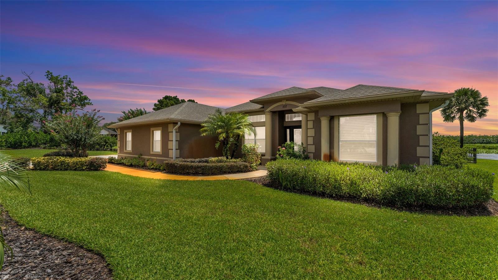 Image 2 of 85 For 237 Kent Court