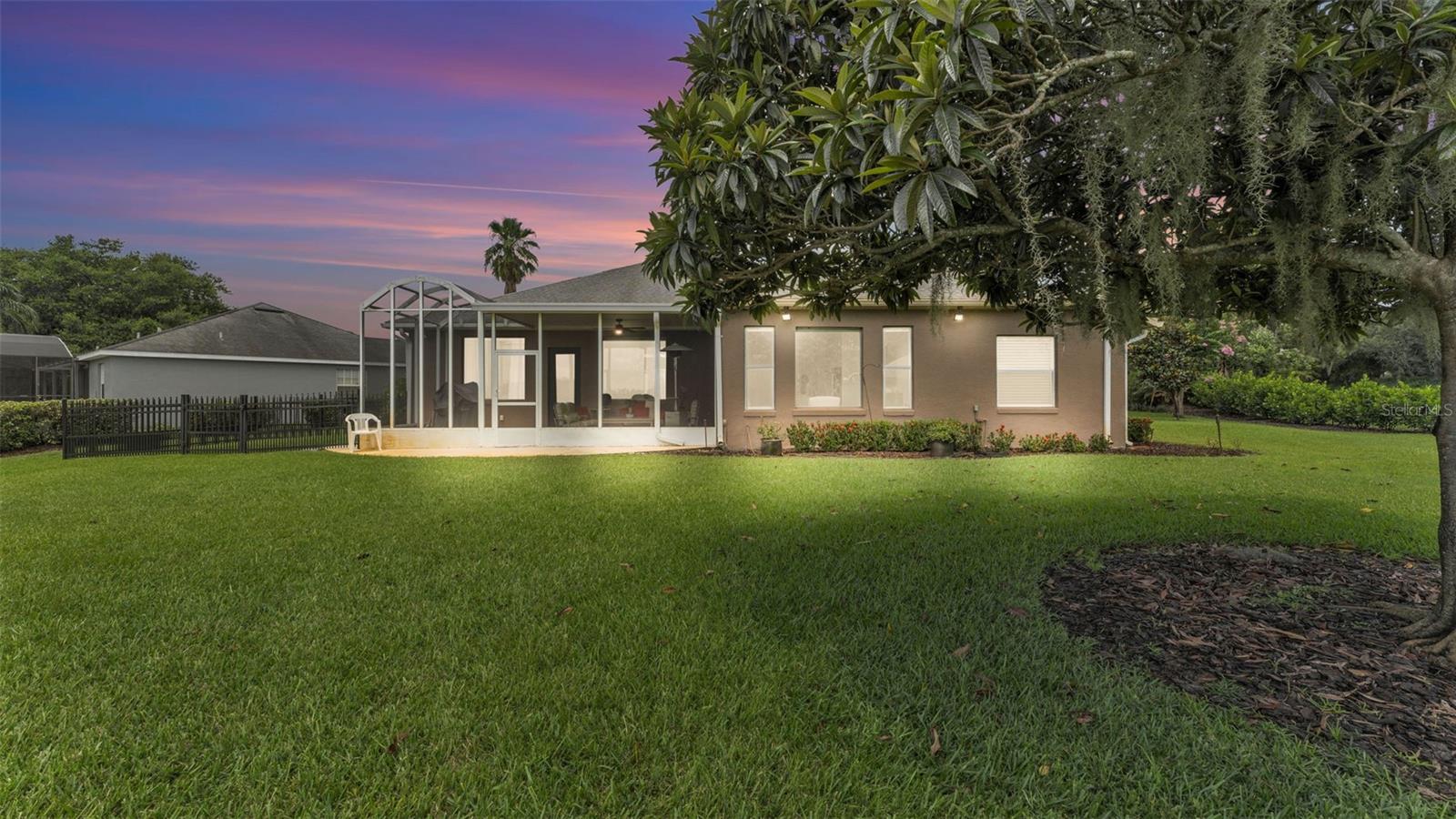 Image 3 of 85 For 237 Kent Court