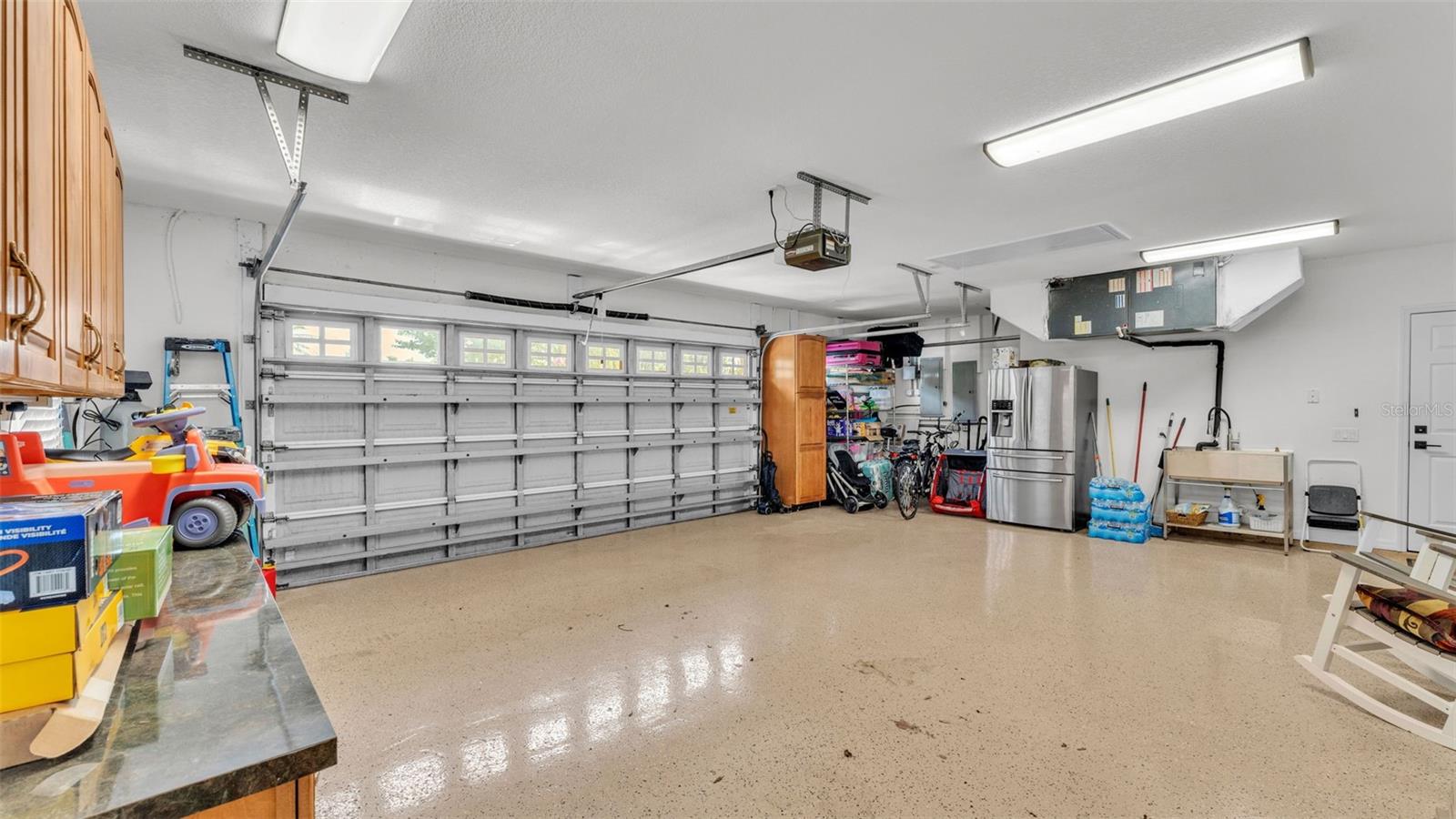 Image 32 of 85 For 237 Kent Court