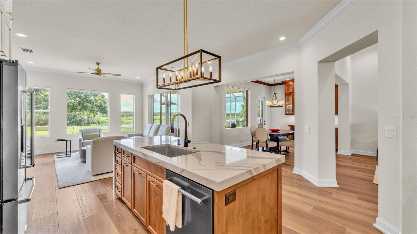 Image 41 of 85 For 237 Kent Court