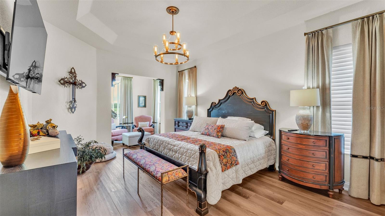 Image 48 of 85 For 237 Kent Court