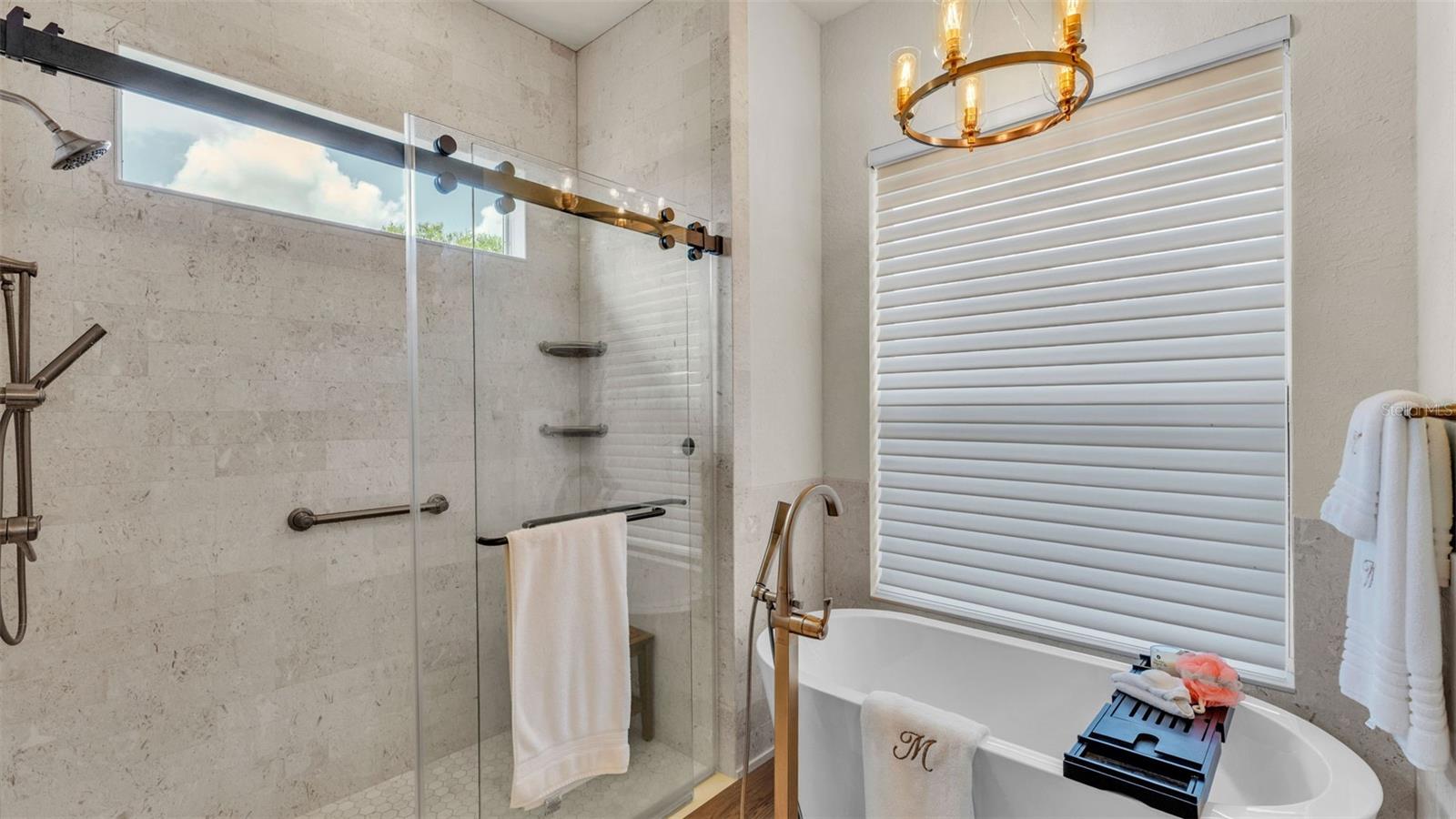 Image 55 of 85 For 237 Kent Court