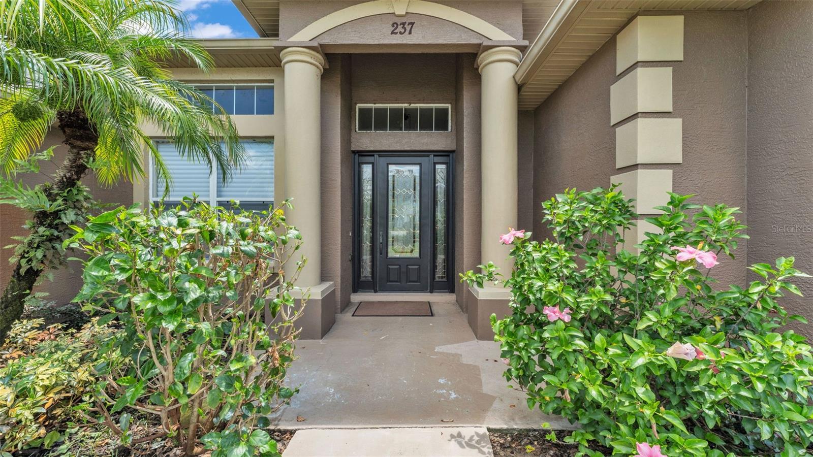 Image 61 of 85 For 237 Kent Court