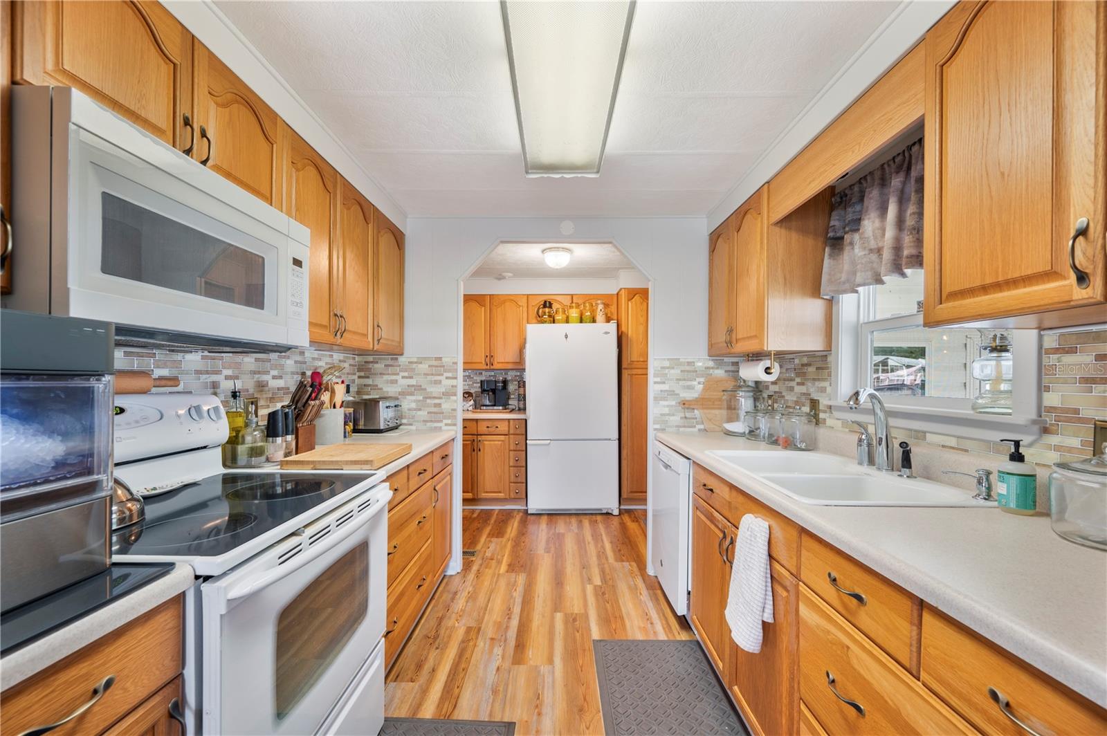 Image 3 of 19 For 1610 Reynolds Road 187