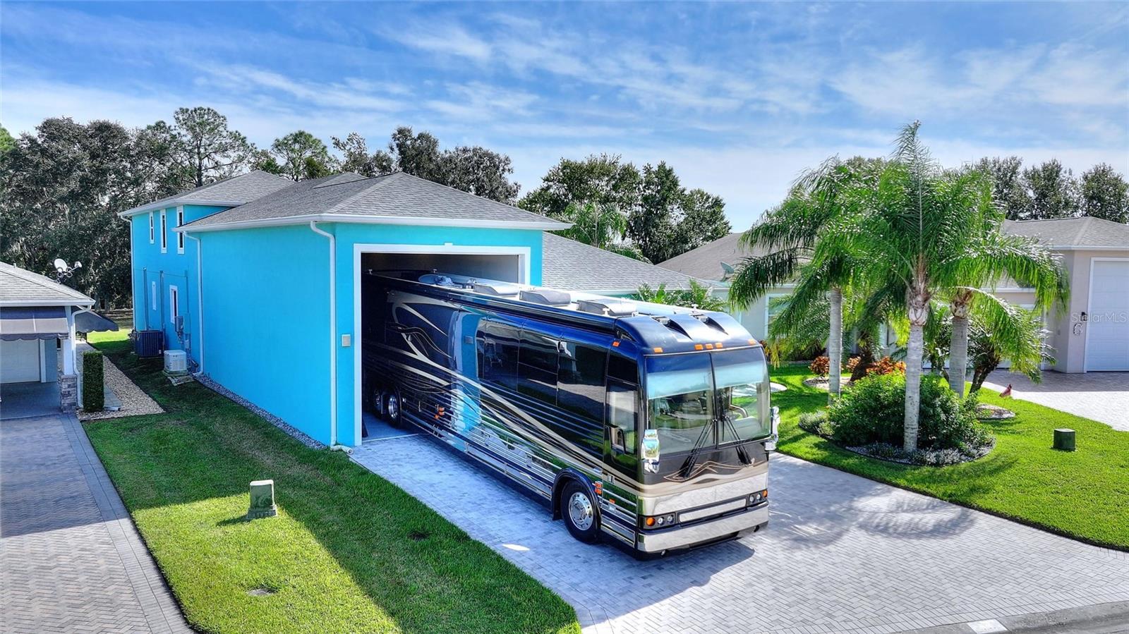 Image 10 of 51 For 381 Nolane Lane