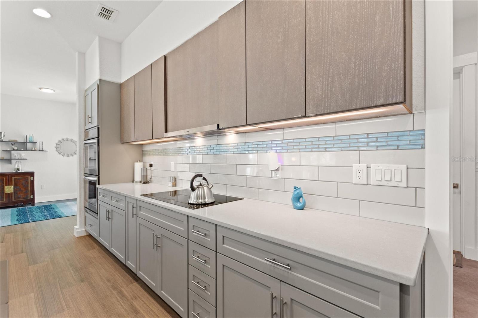 Image 17 of 51 For 381 Nolane Lane