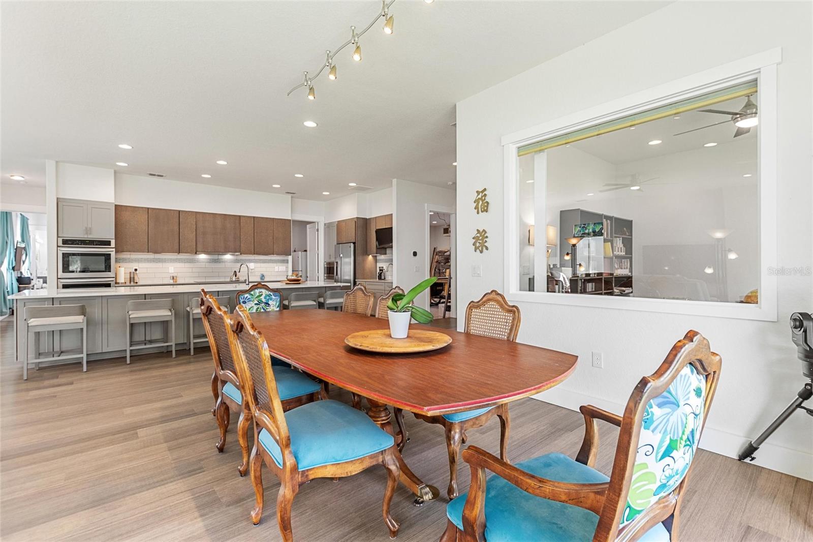 Image 24 of 51 For 381 Nolane Lane