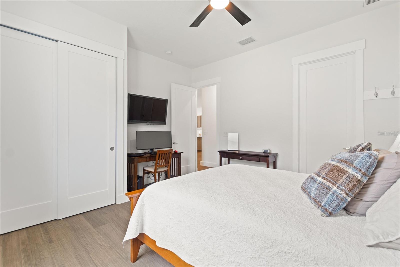 Image 40 of 51 For 381 Nolane Lane