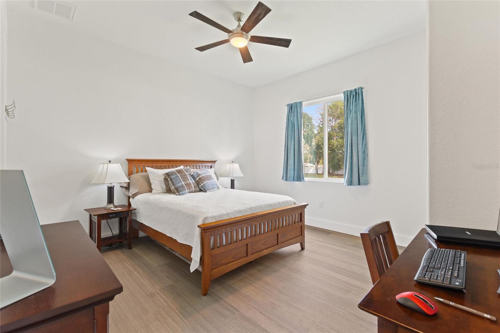 Image 41 of 51 For 381 Nolane Lane