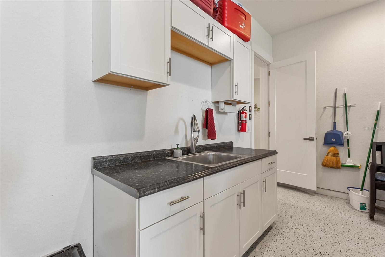 Image 46 of 51 For 381 Nolane Lane