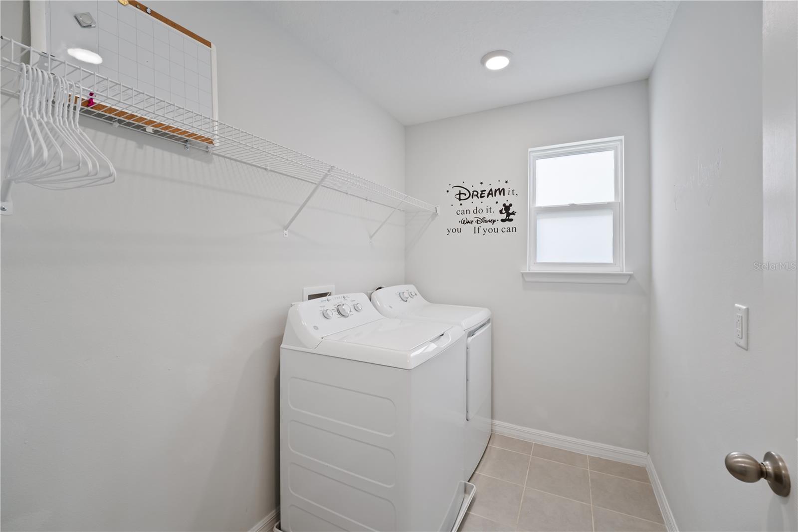 Image 12 of 32 For 178 Aberdeen Street