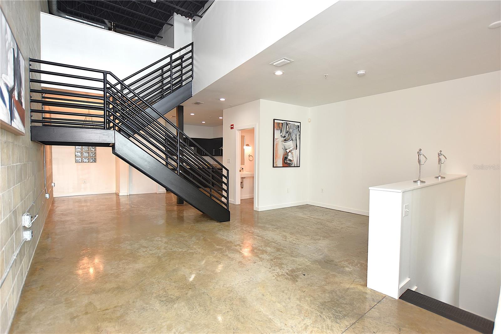 Image 14 of 46 For 5008 Macdill Avenue 12