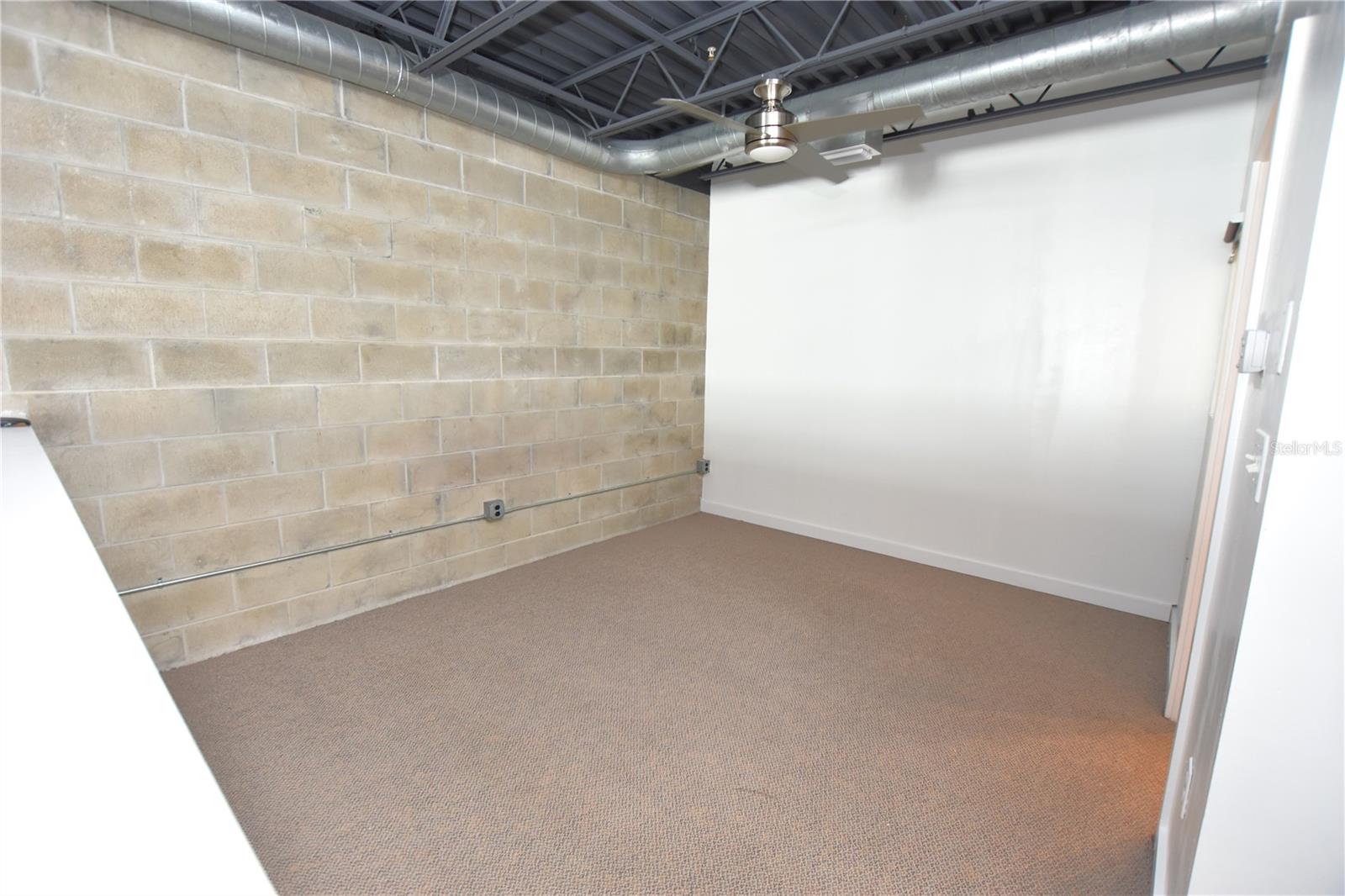 Image 23 of 46 For 5008 Macdill Avenue 12