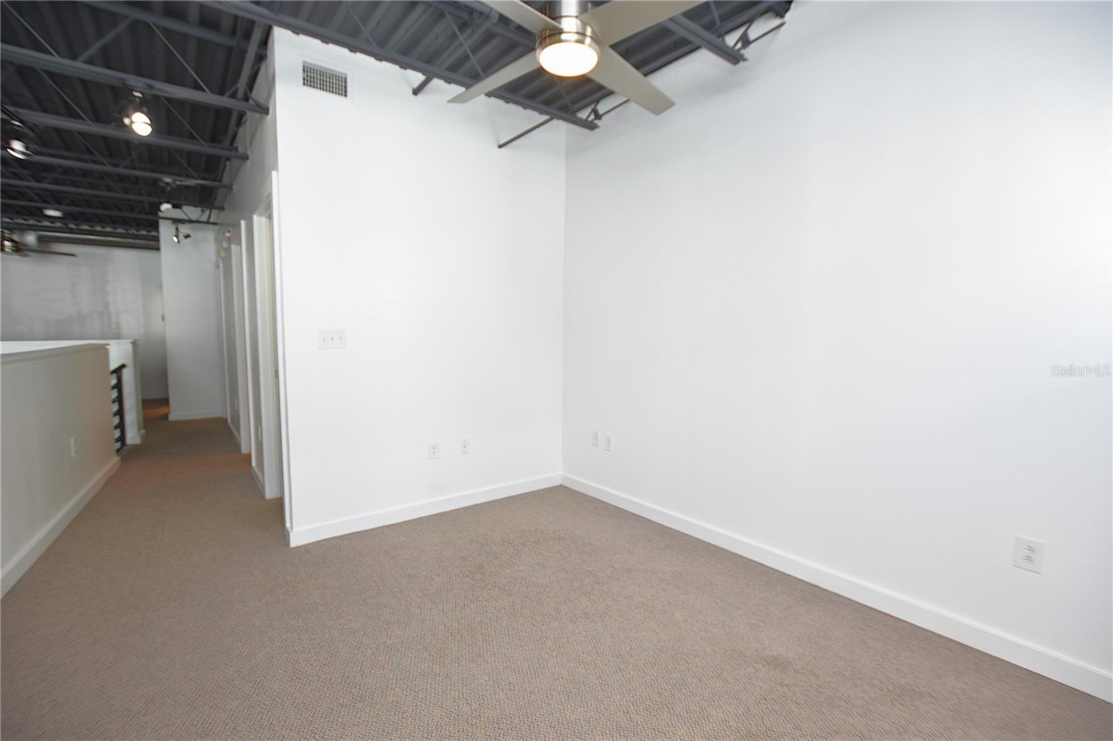 Image 34 of 46 For 5008 Macdill Avenue 12