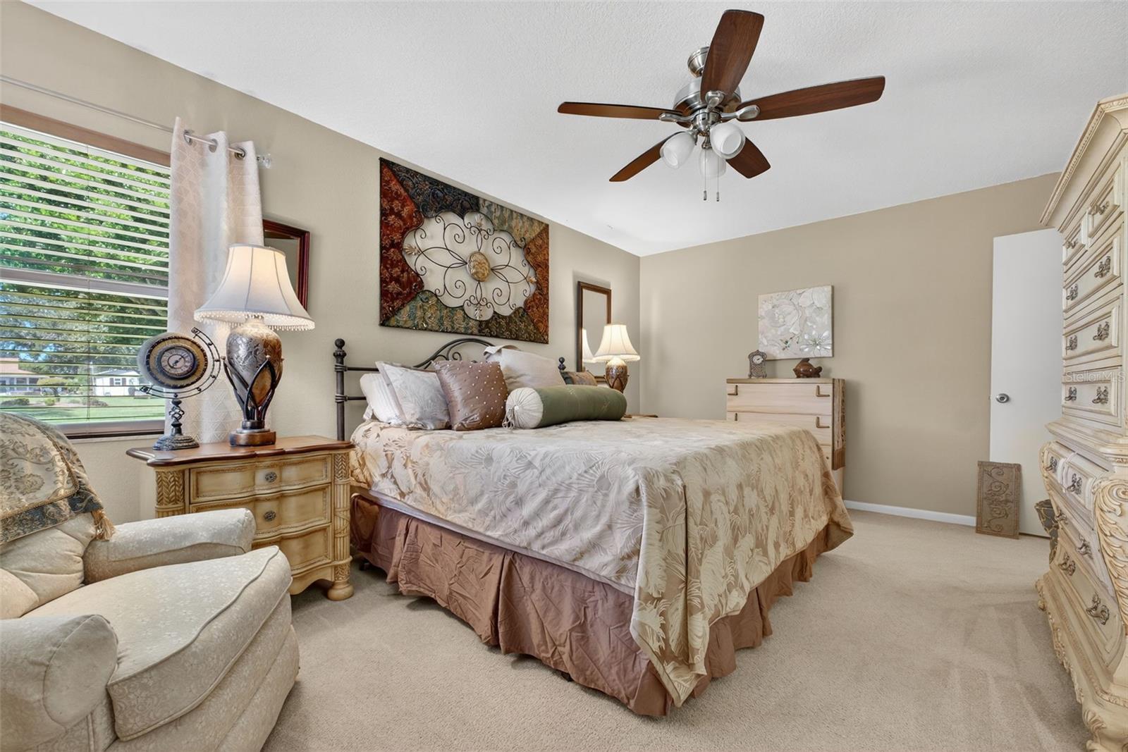 Image 24 of 57 For 1958 Long Boat Drive