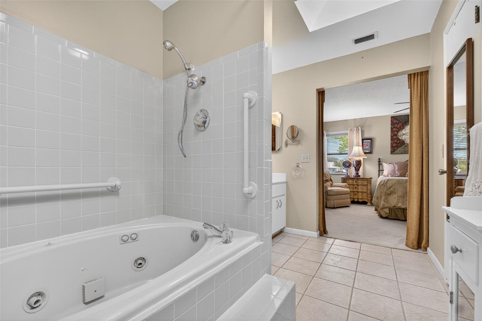 Image 27 of 57 For 1958 Long Boat Drive