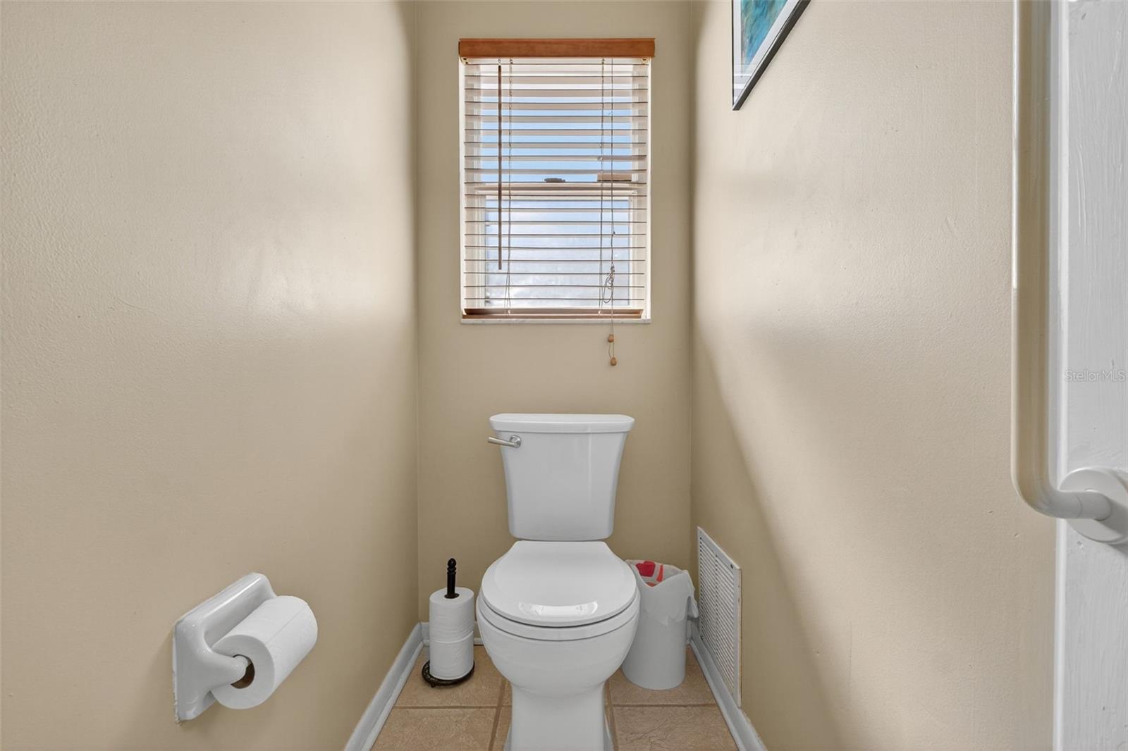 Image 28 of 57 For 1958 Long Boat Drive