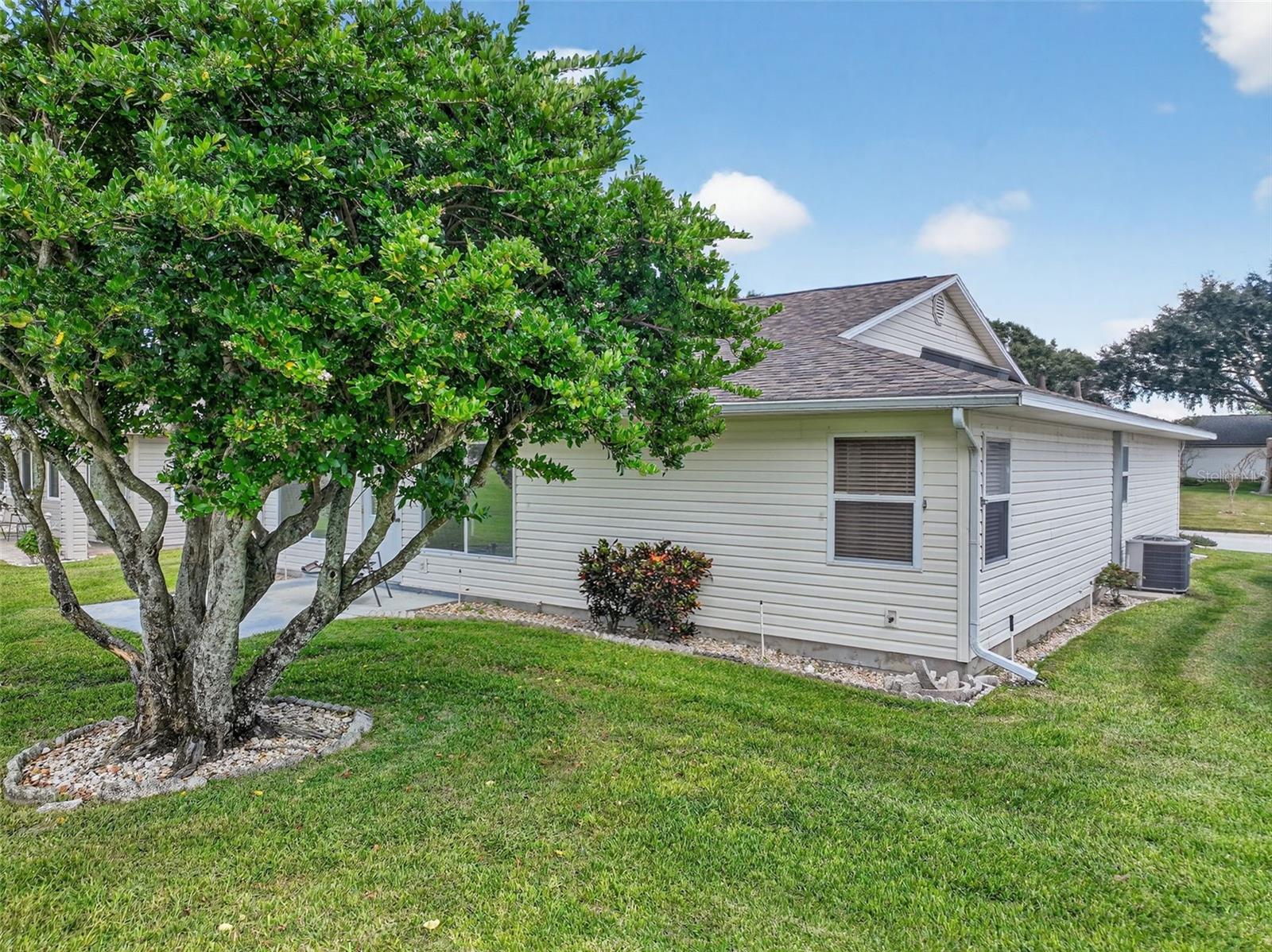 Image 40 of 57 For 1958 Long Boat Drive