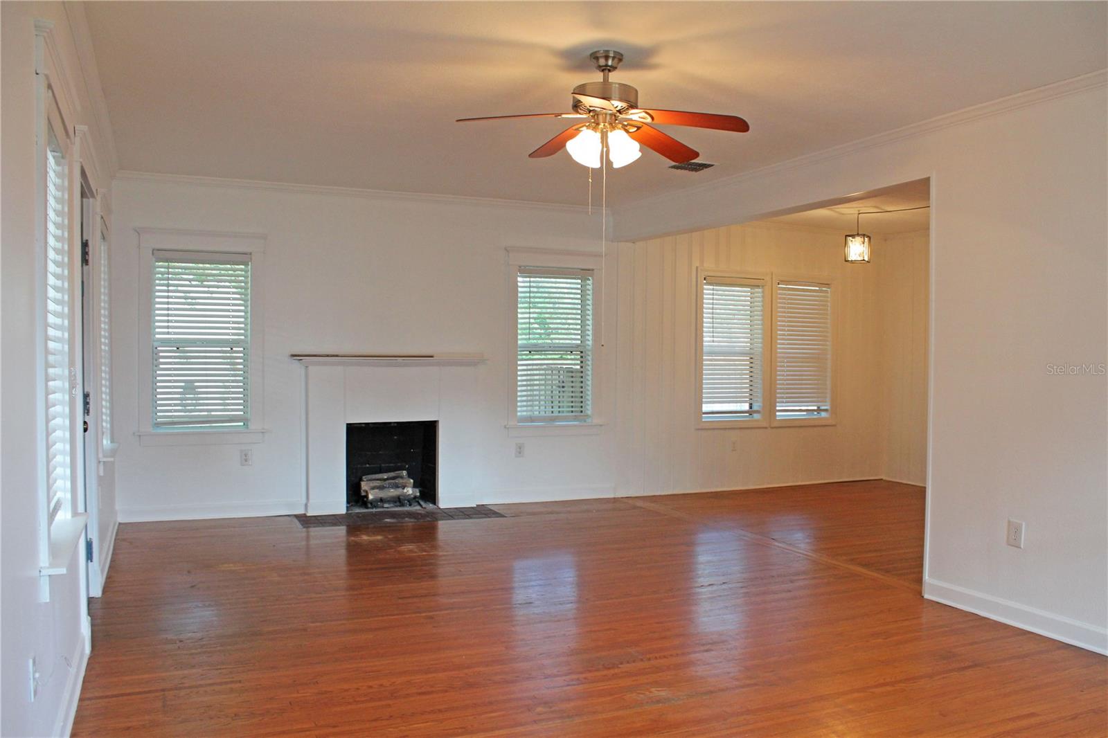 Image 10 of 40 For 1718 Elm Road