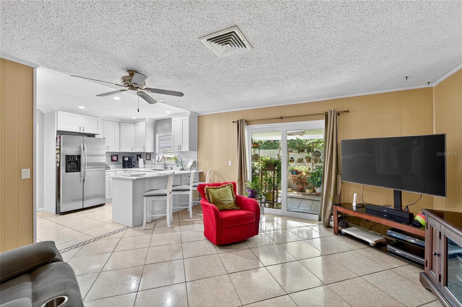 Image 13 of 27 For 1909 Kimball Court S