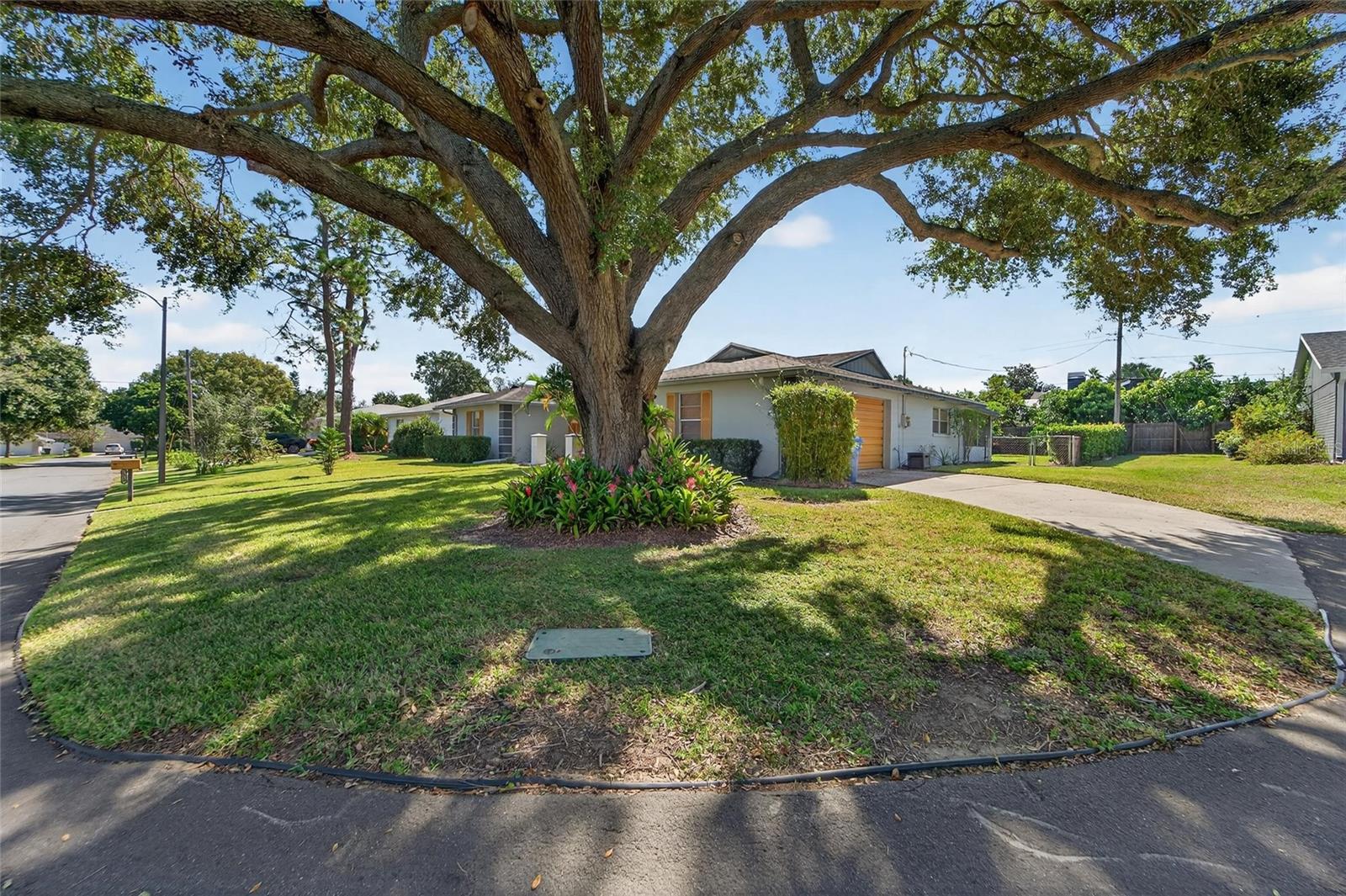 Image 4 of 27 For 1909 Kimball Court S