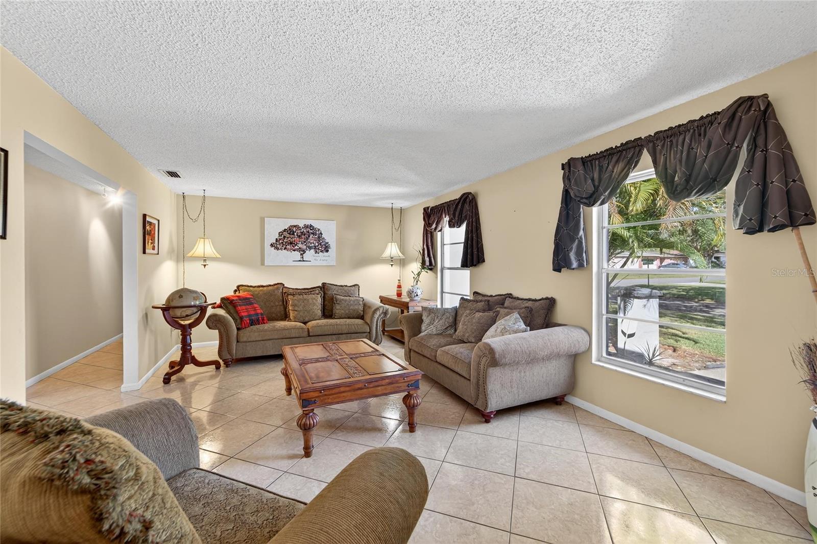 Image 7 of 27 For 1909 Kimball Court S