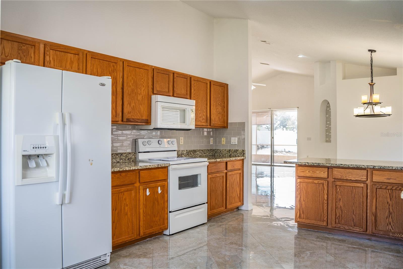 Image 19 of 59 For 1876 Holton Road