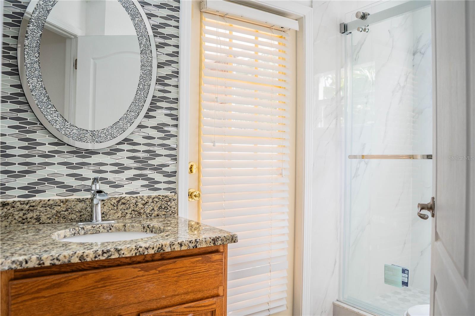 Image 40 of 59 For 1876 Holton Road