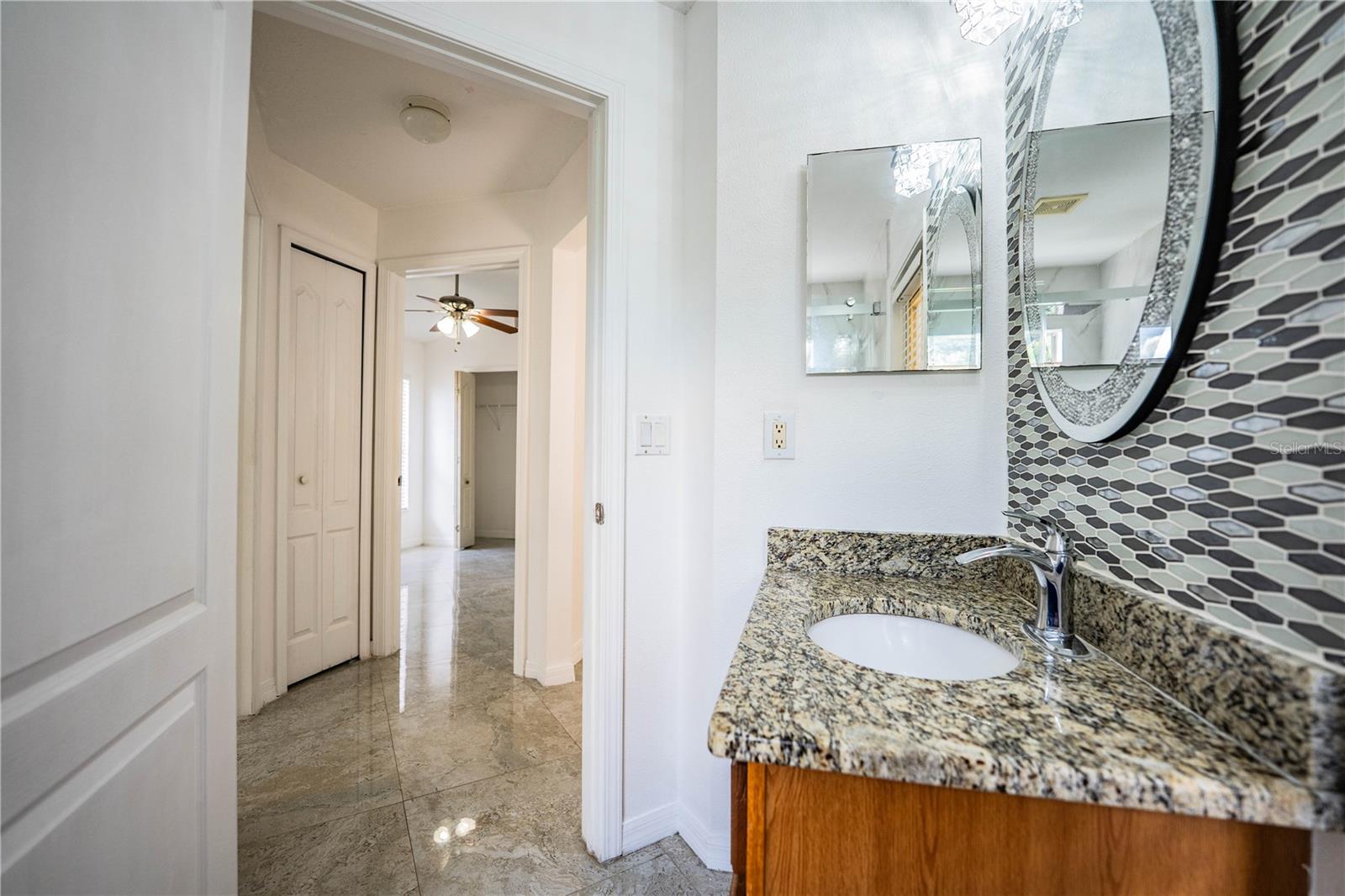 Image 41 of 59 For 1876 Holton Road