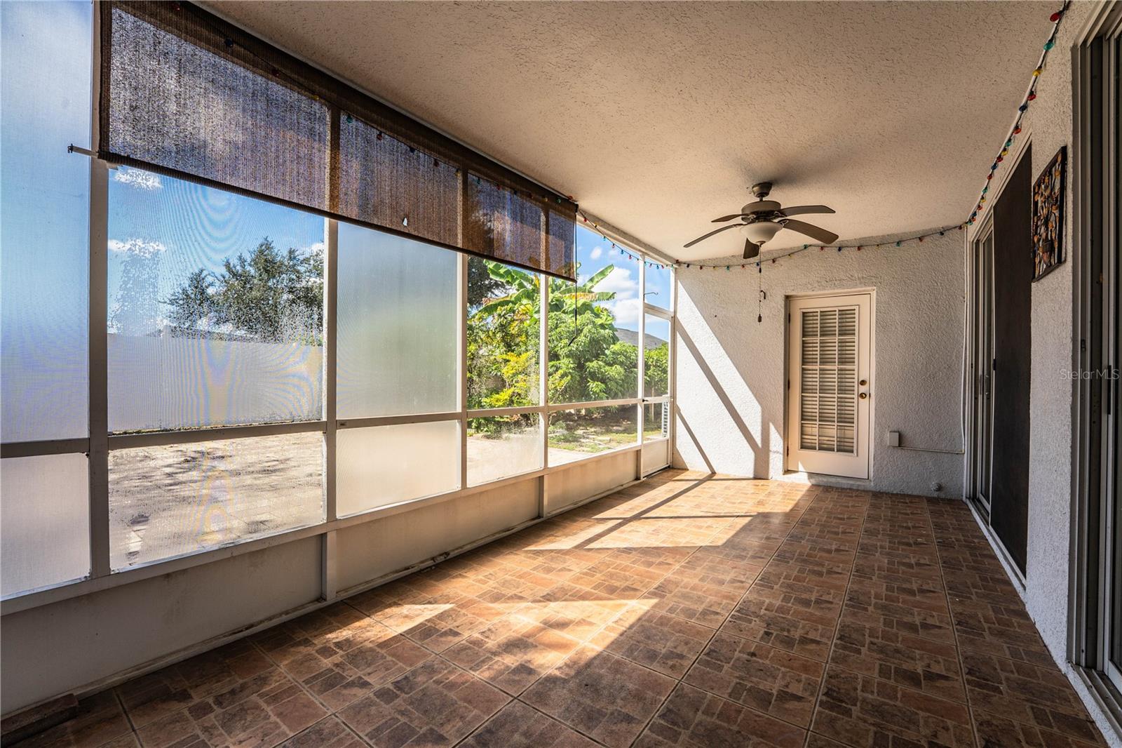 Image 50 of 59 For 1876 Holton Road