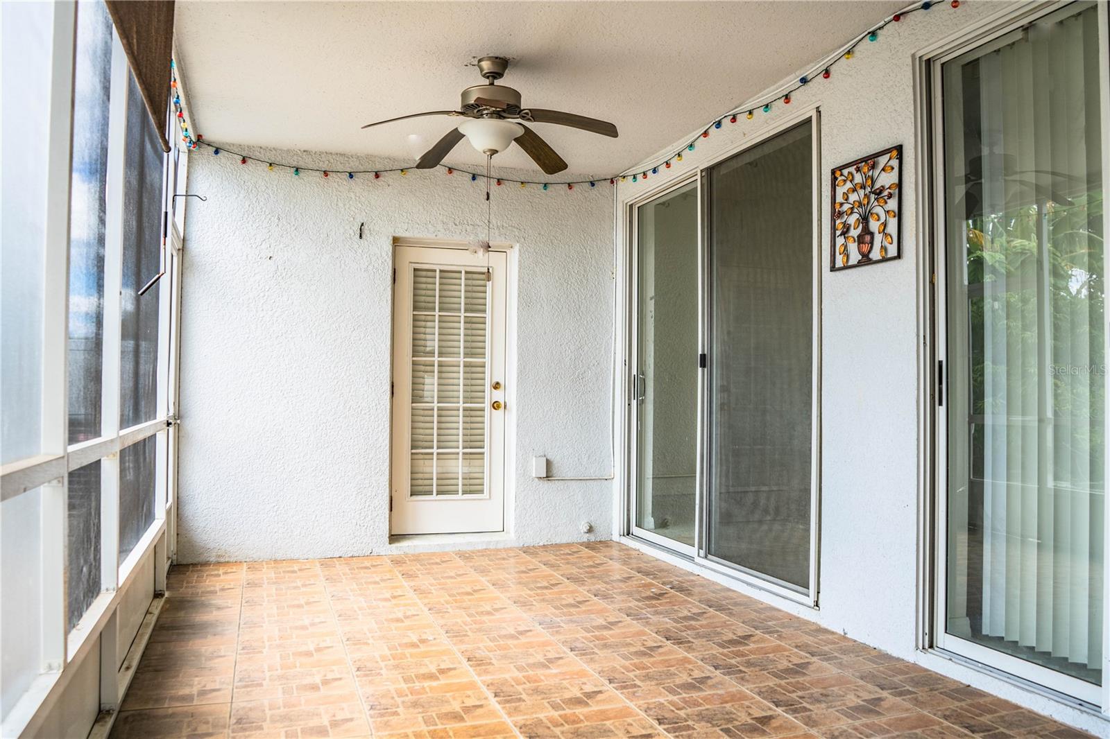 Image 9 of 59 For 1876 Holton Road